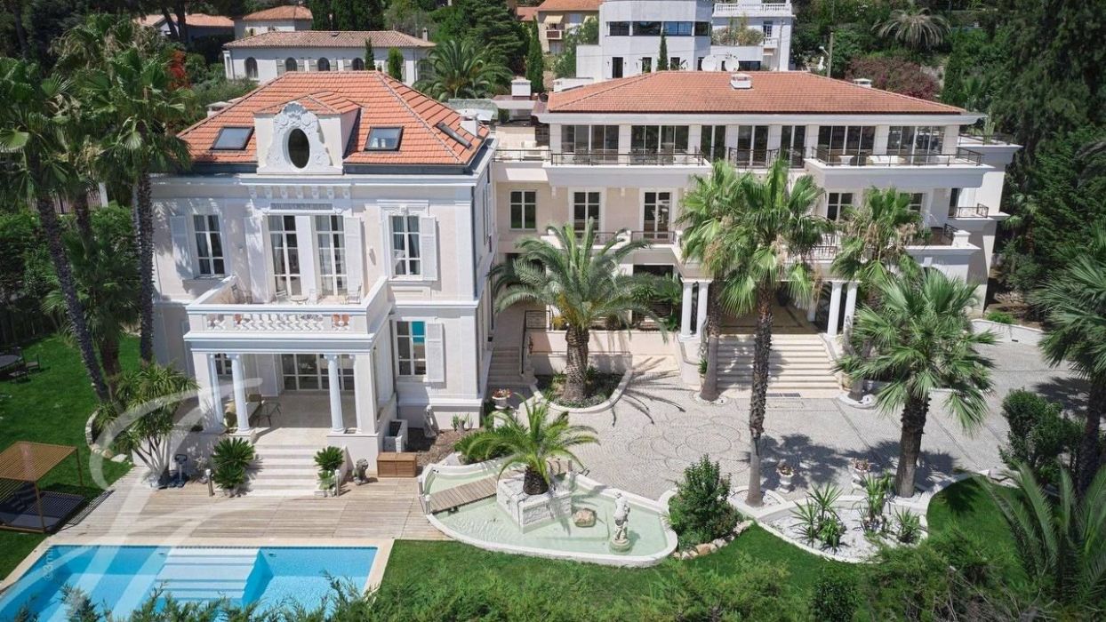 Projects - House Projects - Villa Cannes 2028 Sq.m. - A photo  4